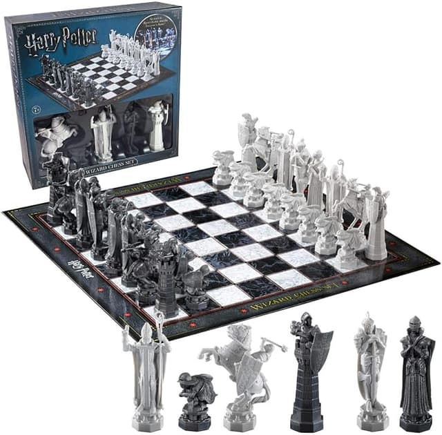 The Noble Collection Harry Potter Wizard Chess Set