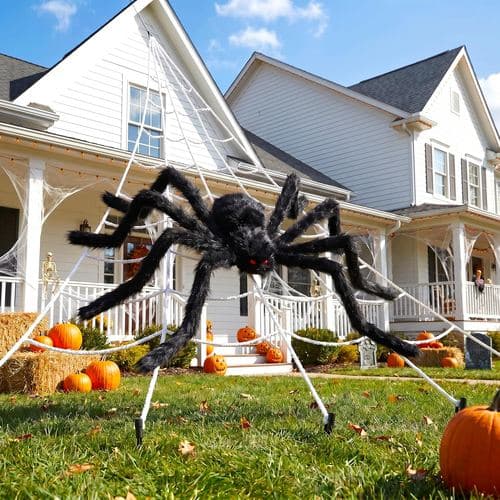 Giant spider decoration